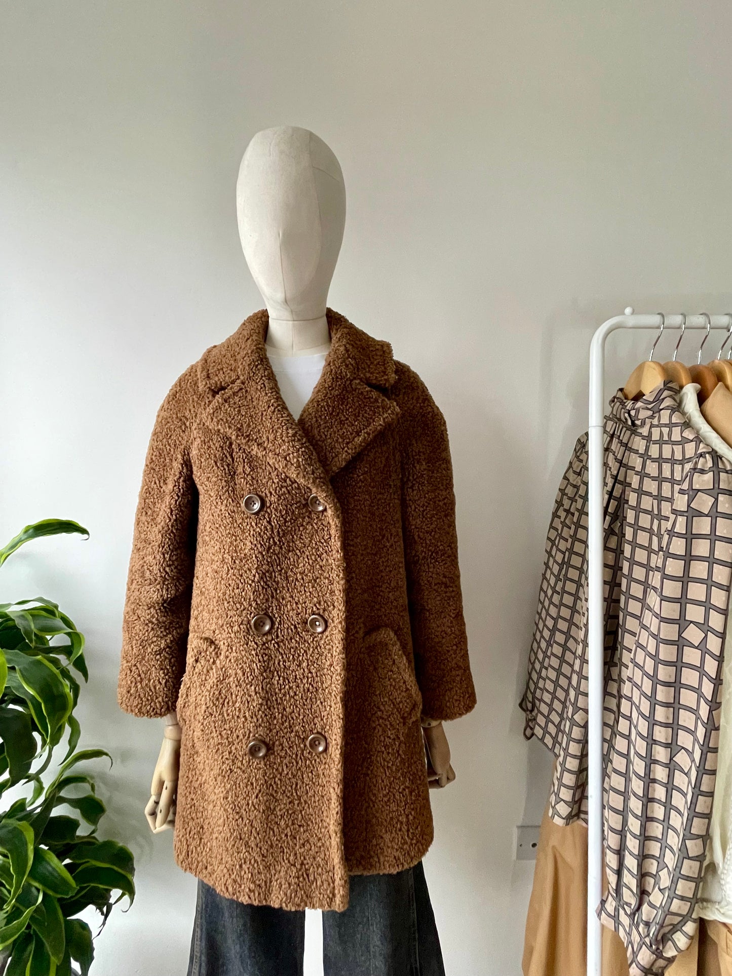 Vintage 1960s Aquascutum teddy coat