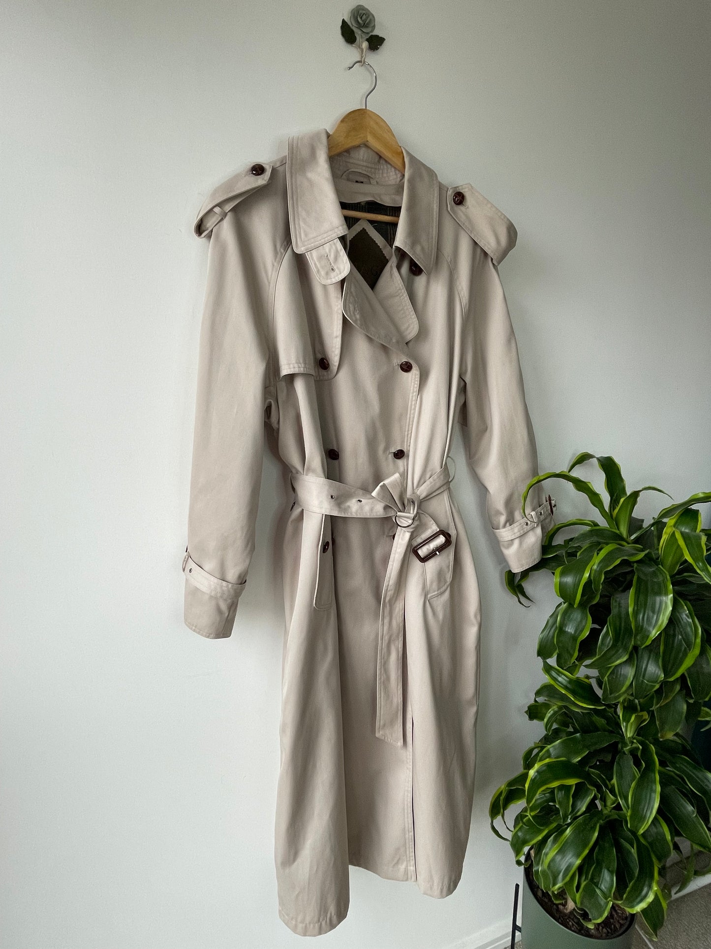 Nuage trench coat with detachable lining